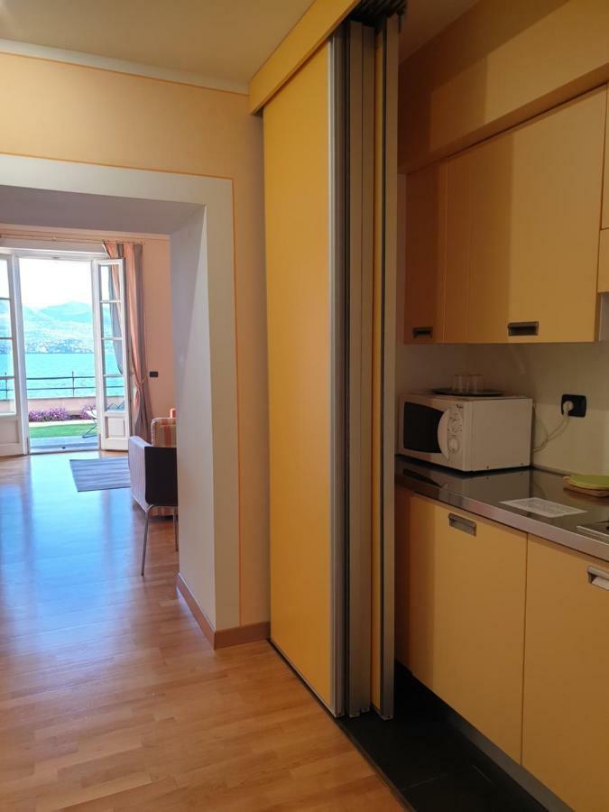 Hotel Residence La Luna Nel Porto สเตรซา ภายนอก รูปภาพ