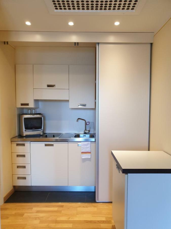 Hotel Residence La Luna Nel Porto สเตรซา ภายนอก รูปภาพ