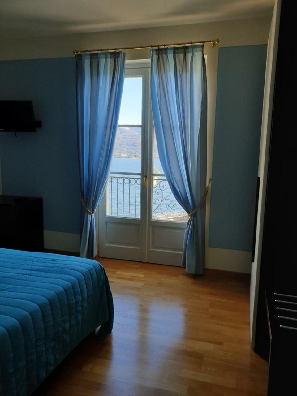 Hotel Residence La Luna Nel Porto สเตรซา ภายนอก รูปภาพ